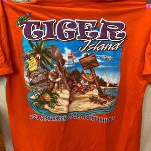 Mens Clemson tshirt